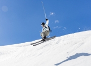 开云平台-范戴克的节奏艺术，里昂如何以战术棋盘完全压制阿森纳的进攻引擎