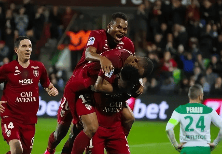 梅斯队在法甲联赛上升势头迅猛 梅斯队在法甲联赛上升势头迅猛