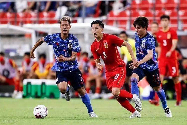 东亚球队在国际赛场上取得耀眼成绩