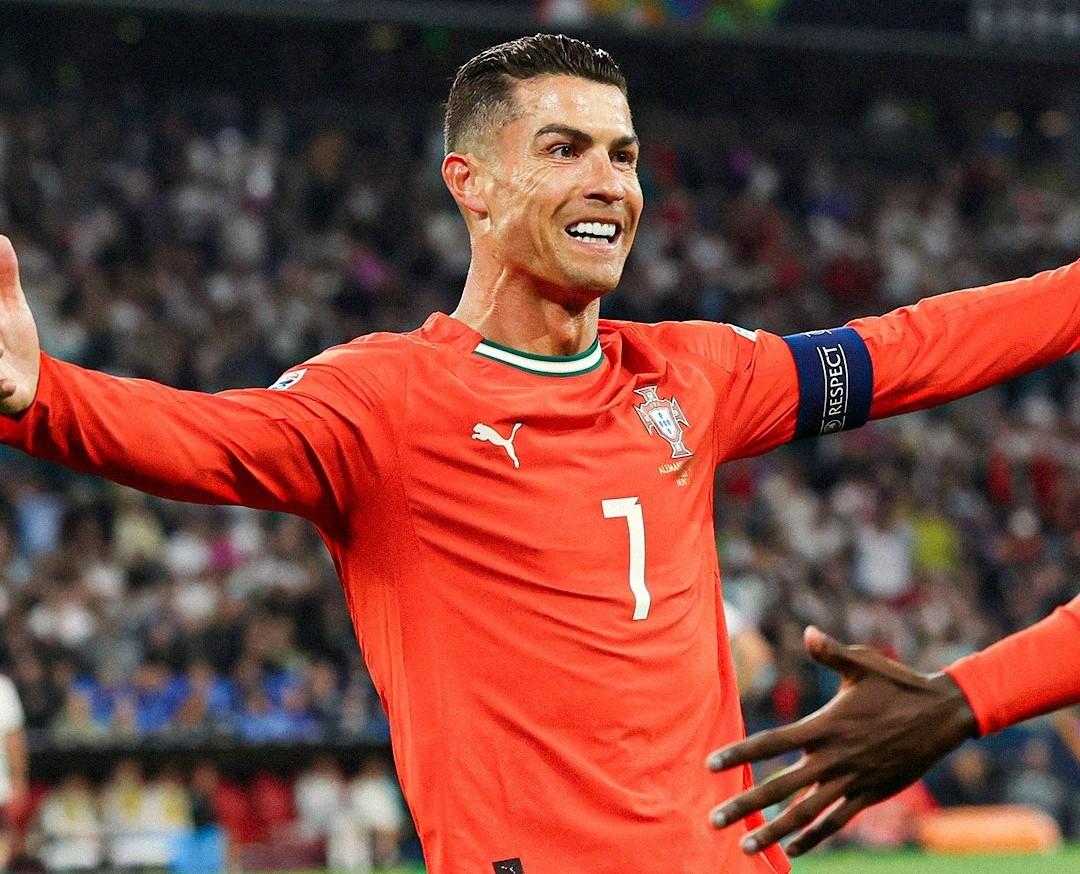 葡萄牙足球运动员在国际比赛中成功晋级