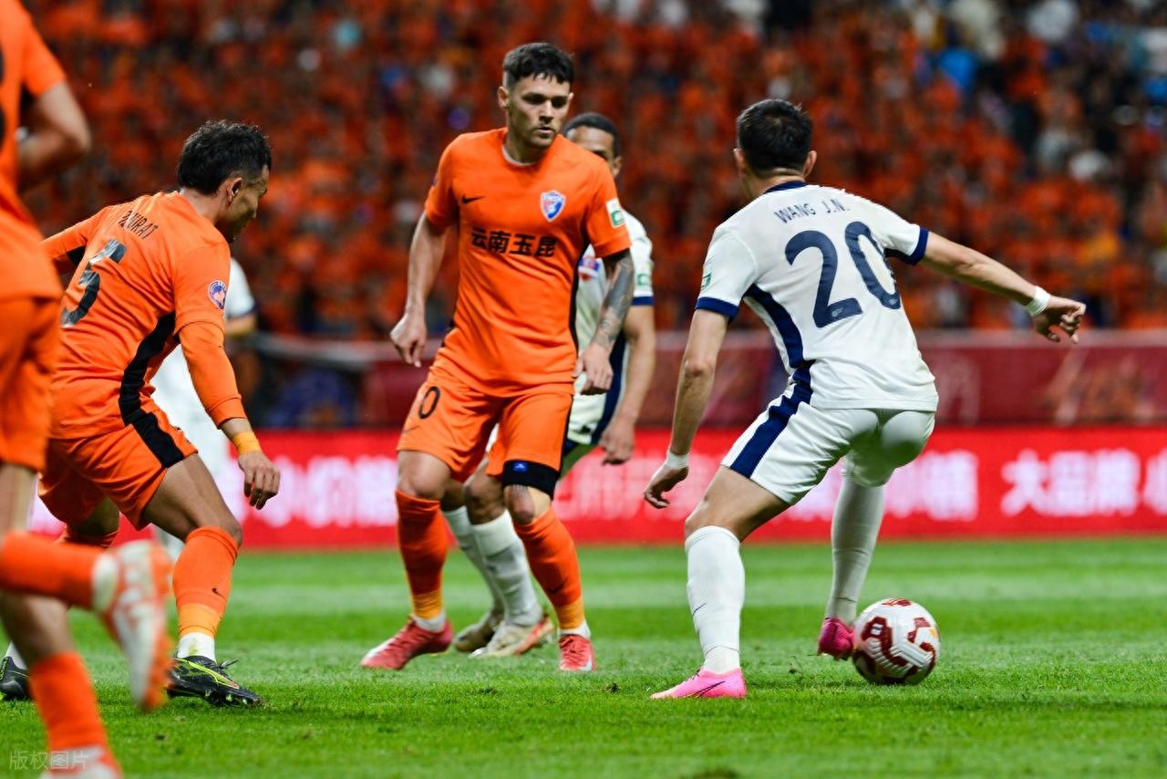 包含云南队全队发挥出色,压制对手取胜的词条 包含云南队全队发挥出色,压制对手取胜的词条