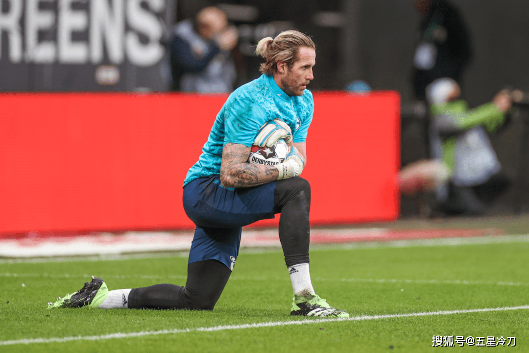 沙尔克客场平局，难挡不败连胜势头的简单介绍