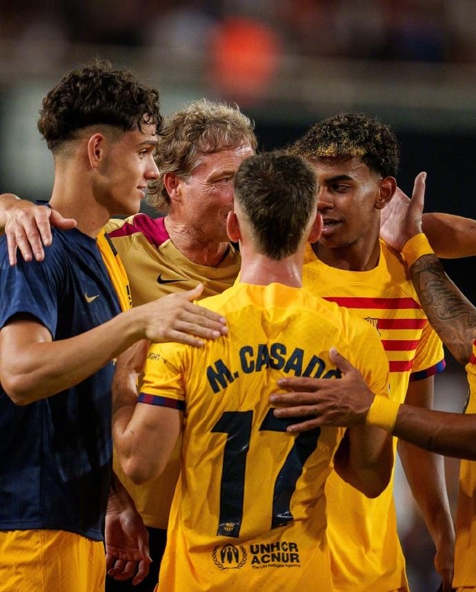 关于瓦伦西亚客场击败皇马，大胜一场比赛的信息