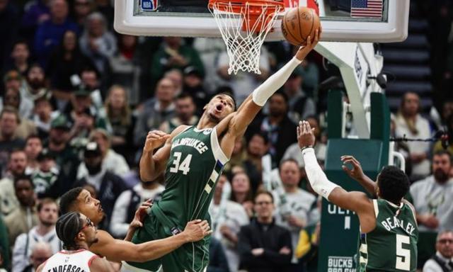 开拓者队客场大胜，收获比赛胜利