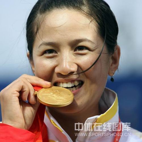 包含非洲代表队突破自我，获得女子射箭金牌的词条