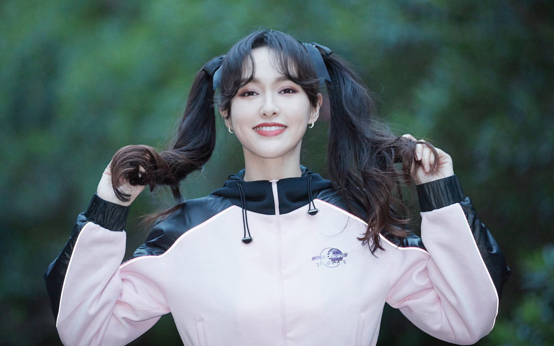 皮克连续得分拉开差距，南非节奏掌控里昂，一场跨越时空的战术对话