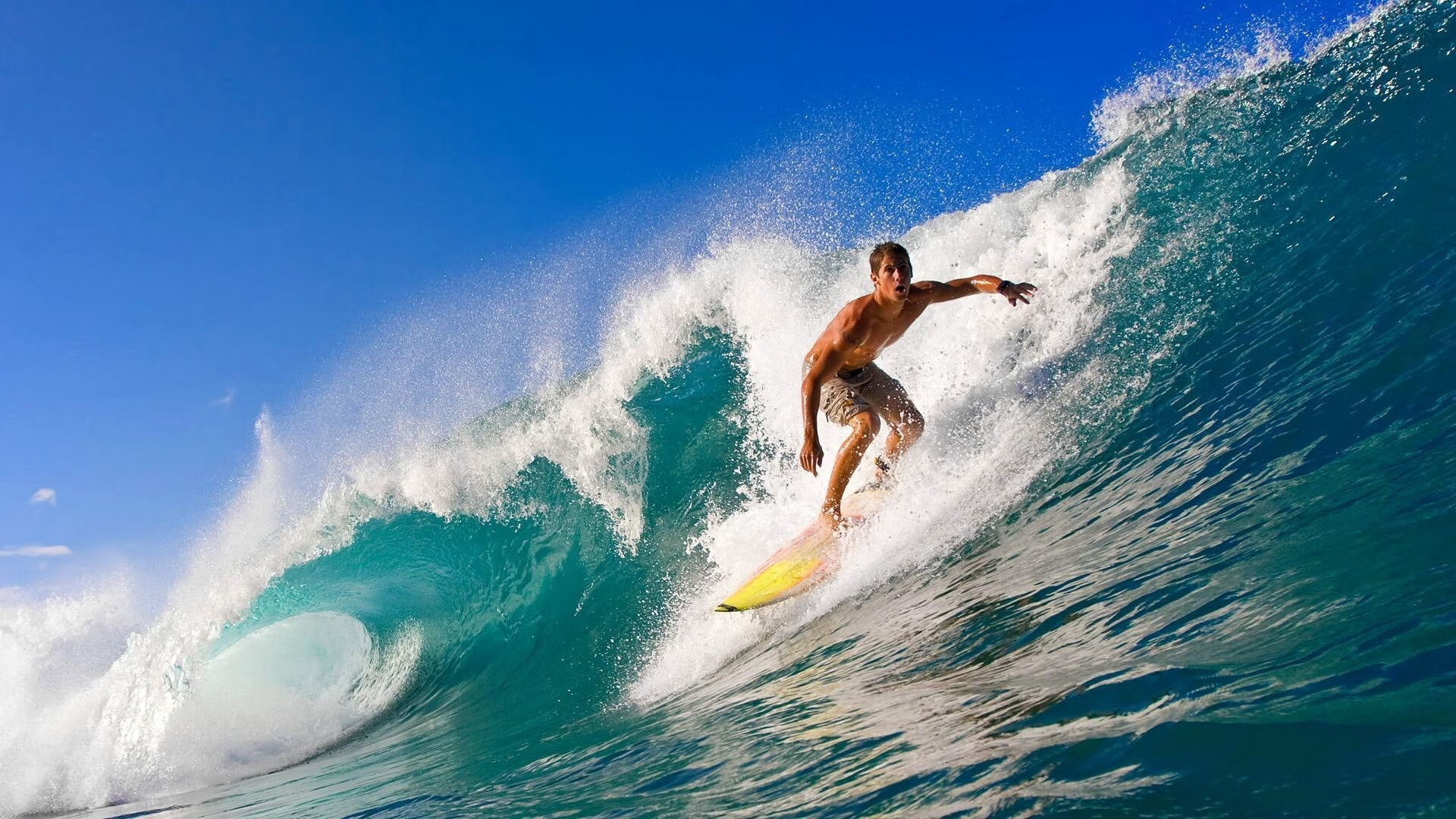 卢卡库统治全场，巴萨压哨绝杀英格兰—一场定义时代的逆转